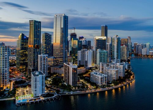 Jet to Miami, US. uSd 16560  